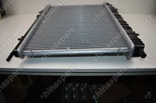 Радиатор охлаждения двигателя (АКПП) Dong Feng H30 Cross