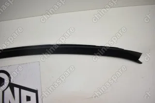 Молдинг лобового стекла правый Zotye T600