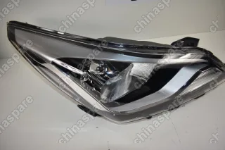 Фара головного света правая Hyundai Solaris 14-17