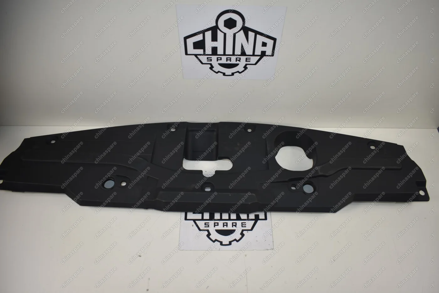 Накладка на радиатор Great Wall Hover H6 передняя