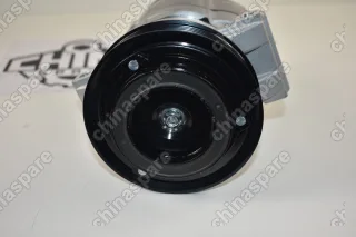 Компрессор кондиционера Chevrolet Cruze (09-) / Aveo T300 (11-) 1.6i/1.8i