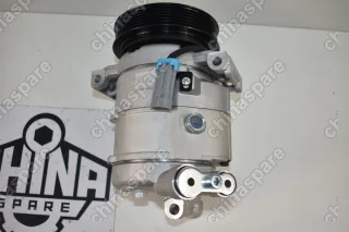 Компрессор кондиционера Chevrolet Cruze (09-) / Aveo T300 (11-) 1.6i/1.8i