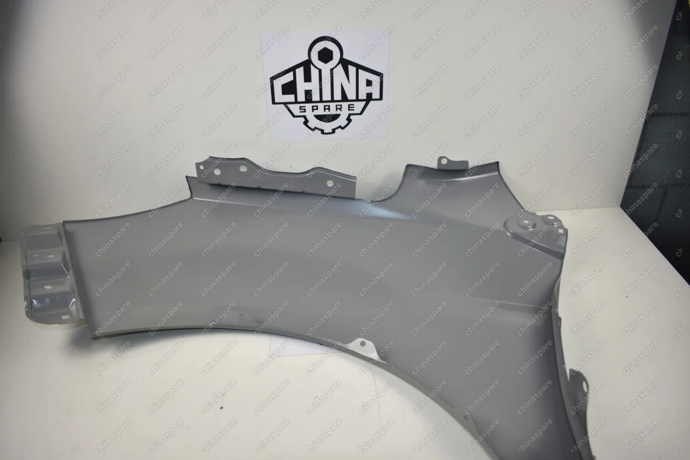 Крыло переднее Lifan Celliya правое