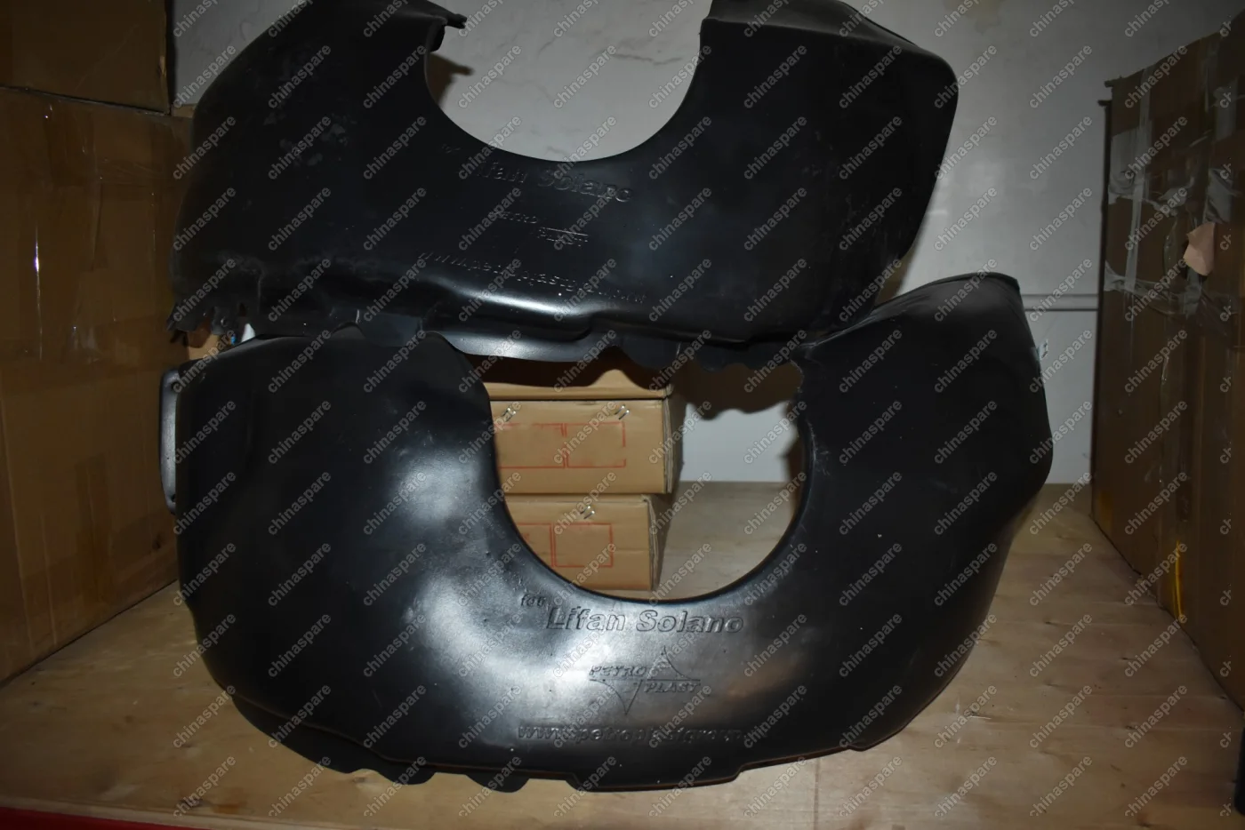 Локеры Lifan Solano Передние