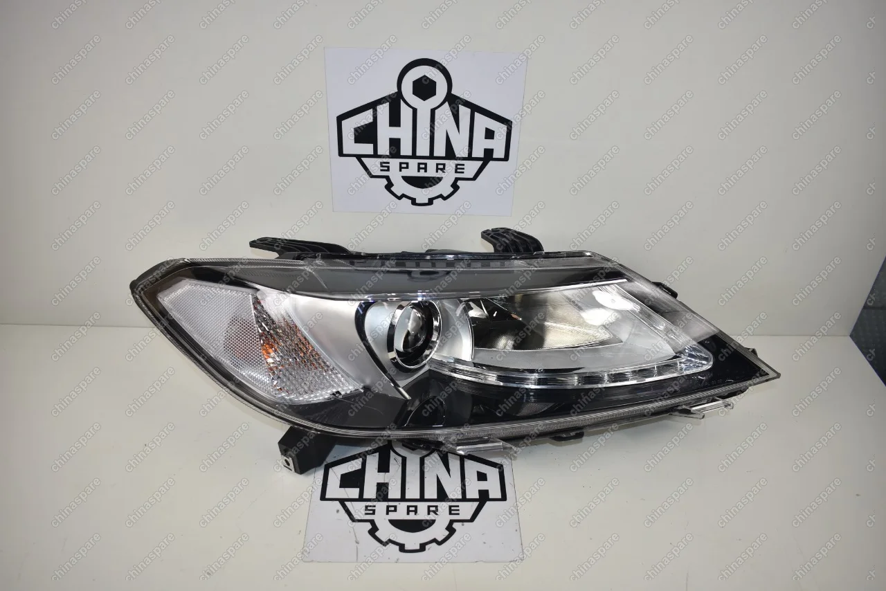 Фара головного света правая Lifan Solano 2 (650)