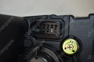 Фара головного света правая Lifan Solano 2 (650)