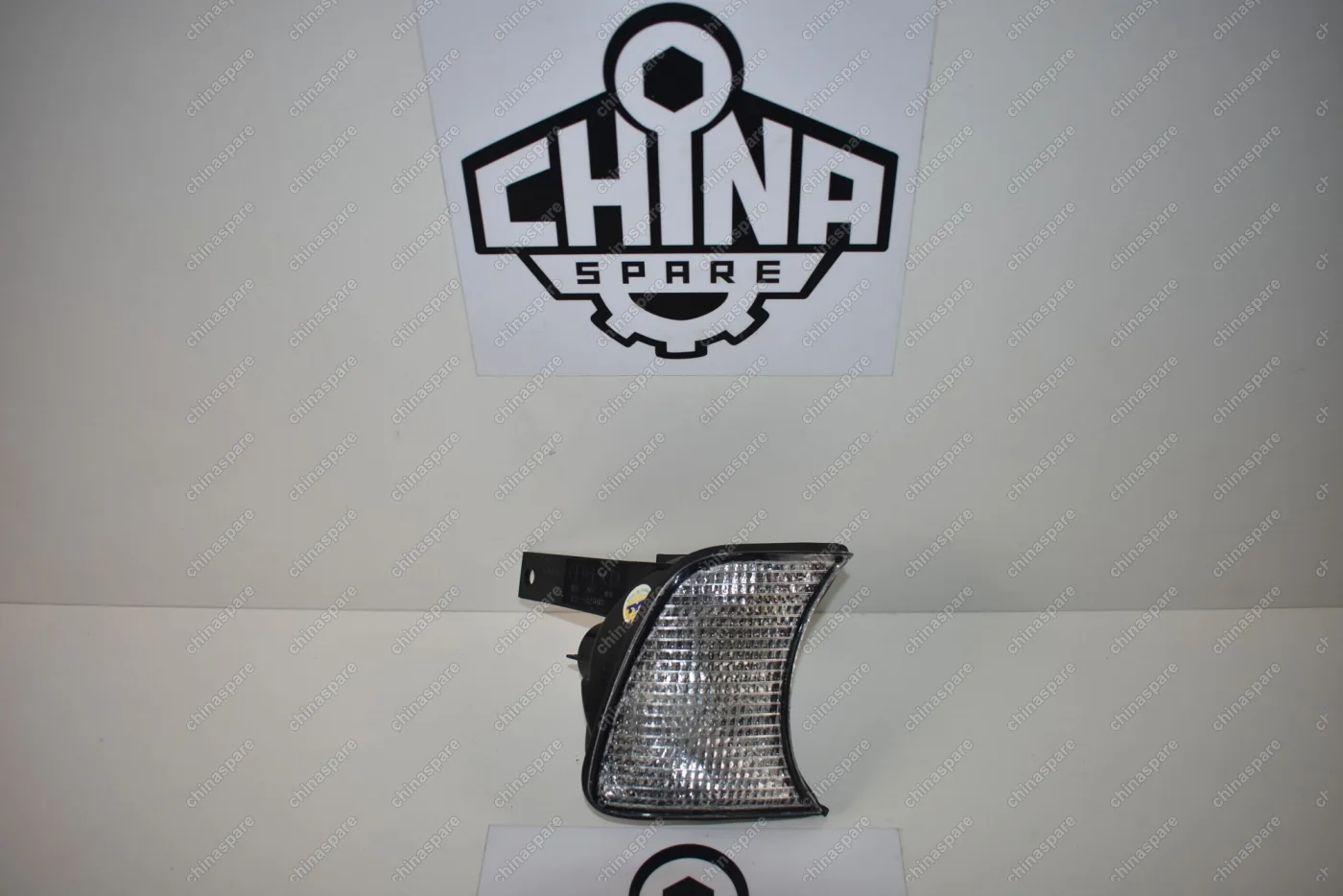 Указатель поворота Правый BMW E34 88-95