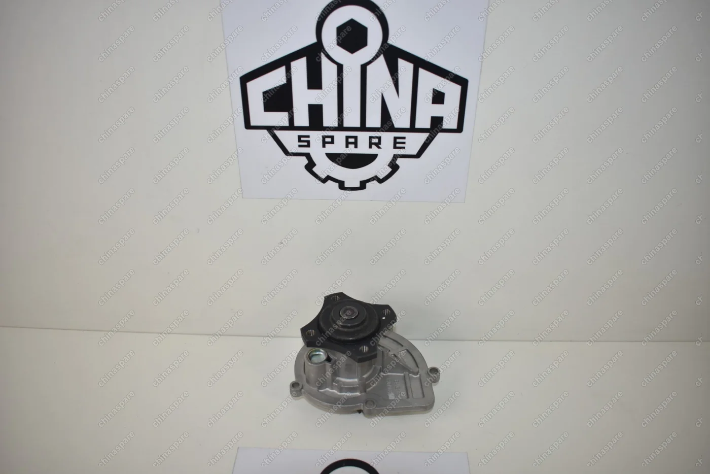 E4G161307010AB Насос Водяной Chery Tiggo FL (1.6) (4 отверстия под шкив)