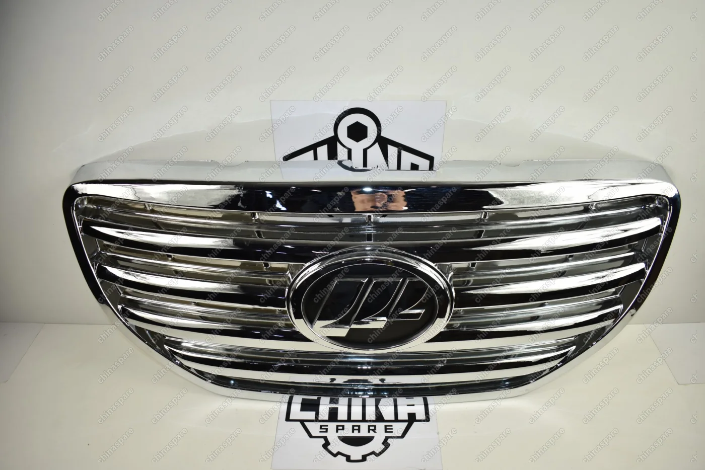 Облицовка радиатора Lifan X60 (Уценка)