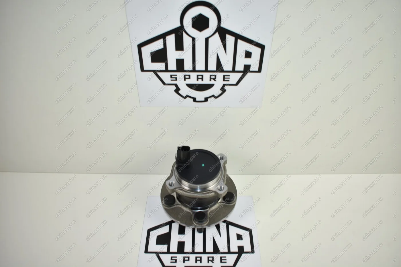 Ступица задняя (с ABS) Ford Focus (04-)