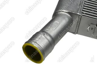 Интеркулер Mitsubishi Pajero IV 3.2L