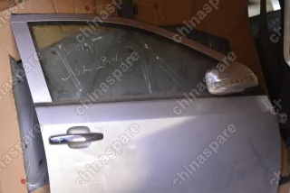 Дверь передняя Правая Geely МК (Уценка)