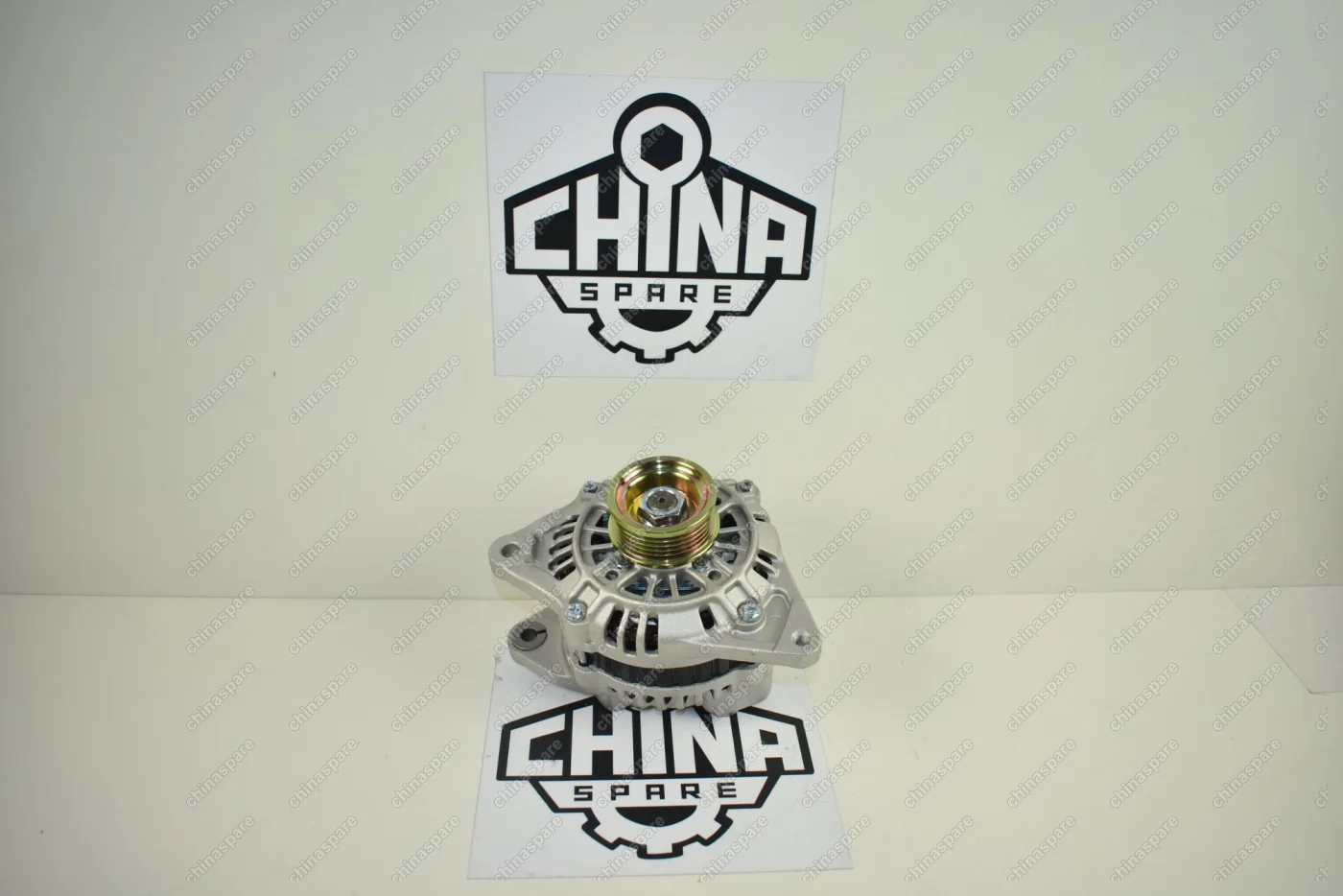 Генератор Mitsubishi Lancer 9 2003-2009 Colt 4g18 4g13