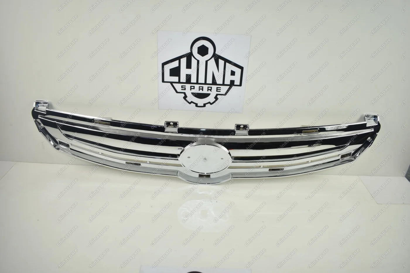 Облицовка радиатора Верхняя Lifan X50