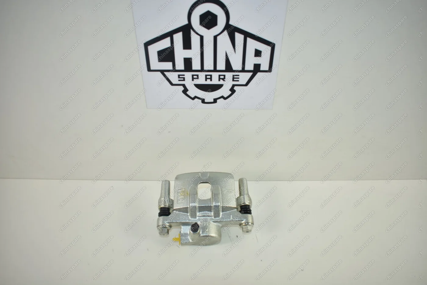 Суппорт тормозной задний правый Mitsubishi Lancer 9, Outlander