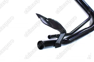 Горловина топливного бака Nissan Almera Tino 2000-2006