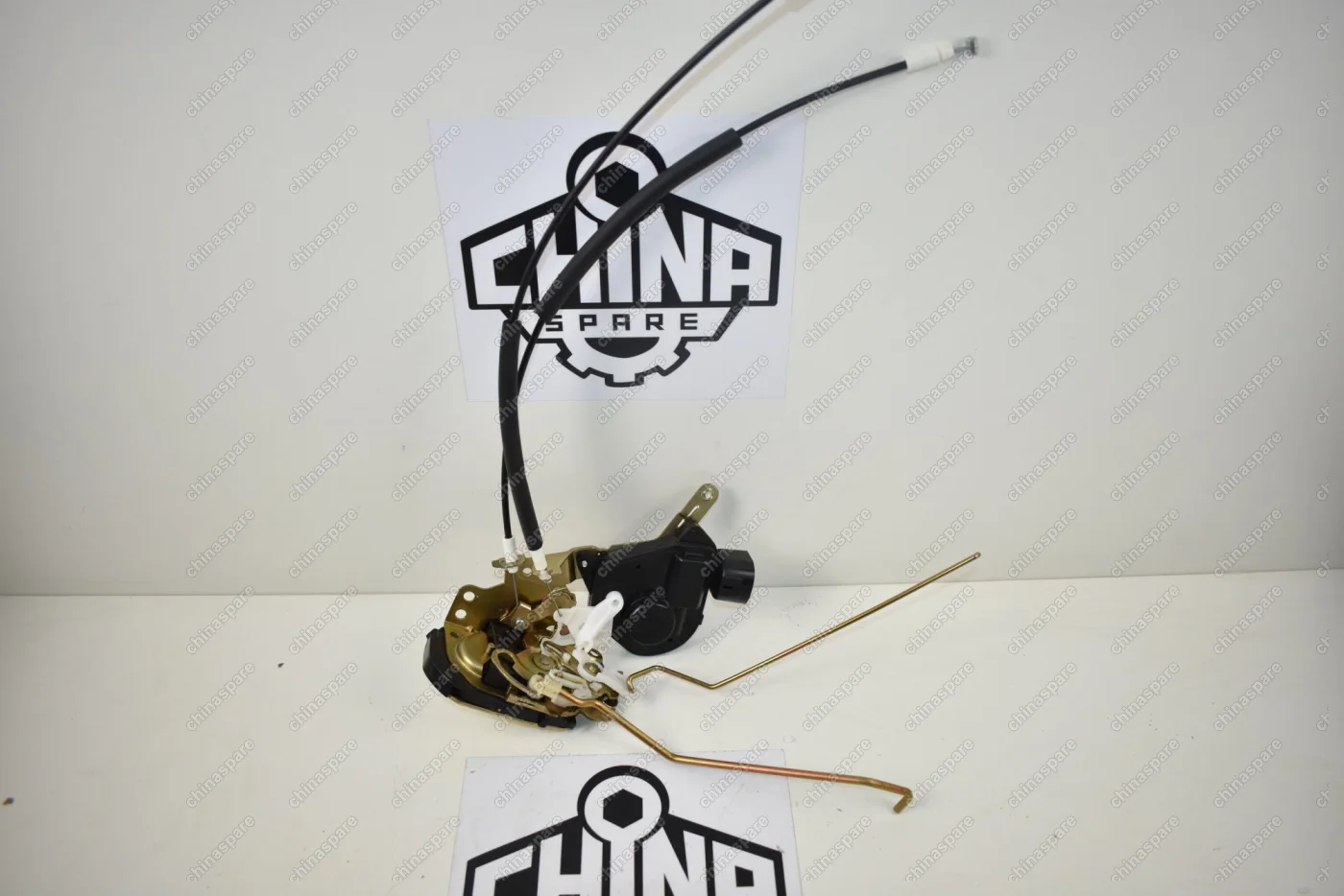 Замок двери передней правой Lifan X60