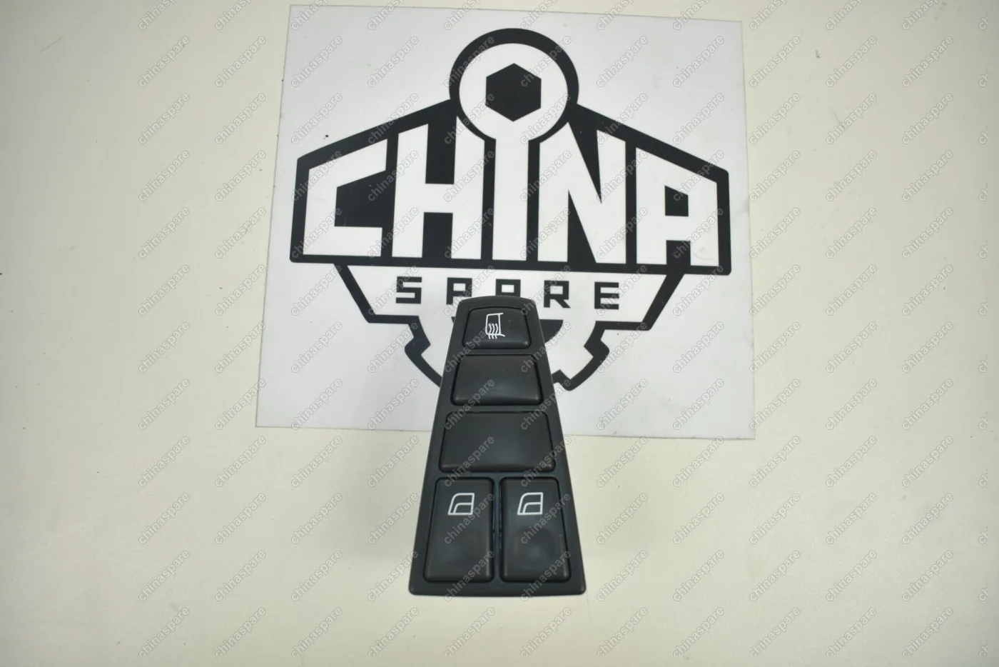 Блок кнопок управления стеклоподъмниками Volvo FH12 2V (G3)