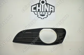 Решетка противотуманной фары Передней Левой Geely MK, MK Cross