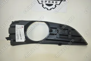 Решетка противотуманной фары Передней Левой Geely MK, MK Cross