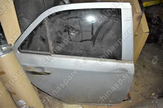 Дверь задняя правая в сборе Geely МК (Уценка)