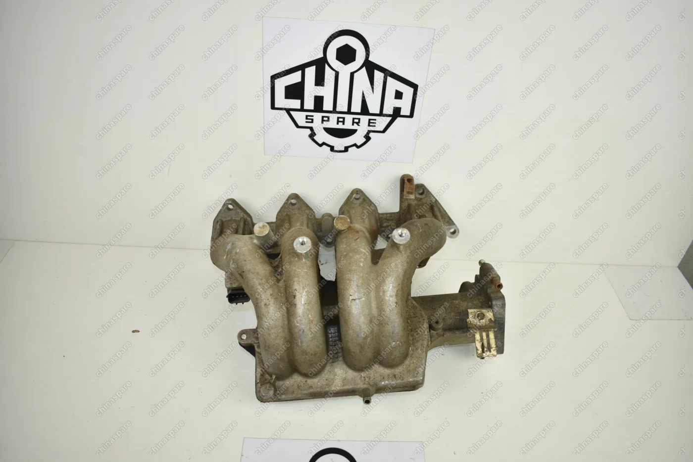 Коллектор Впускной Lifan Breez 1,3 (Уценка)