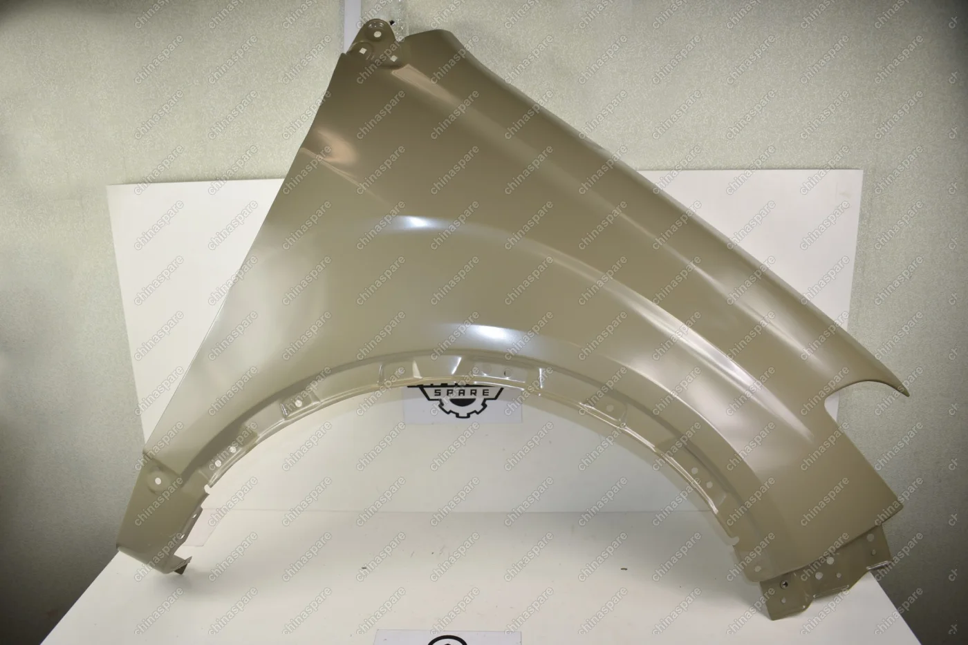 Крыло переднее правое Chery Tiggo 5