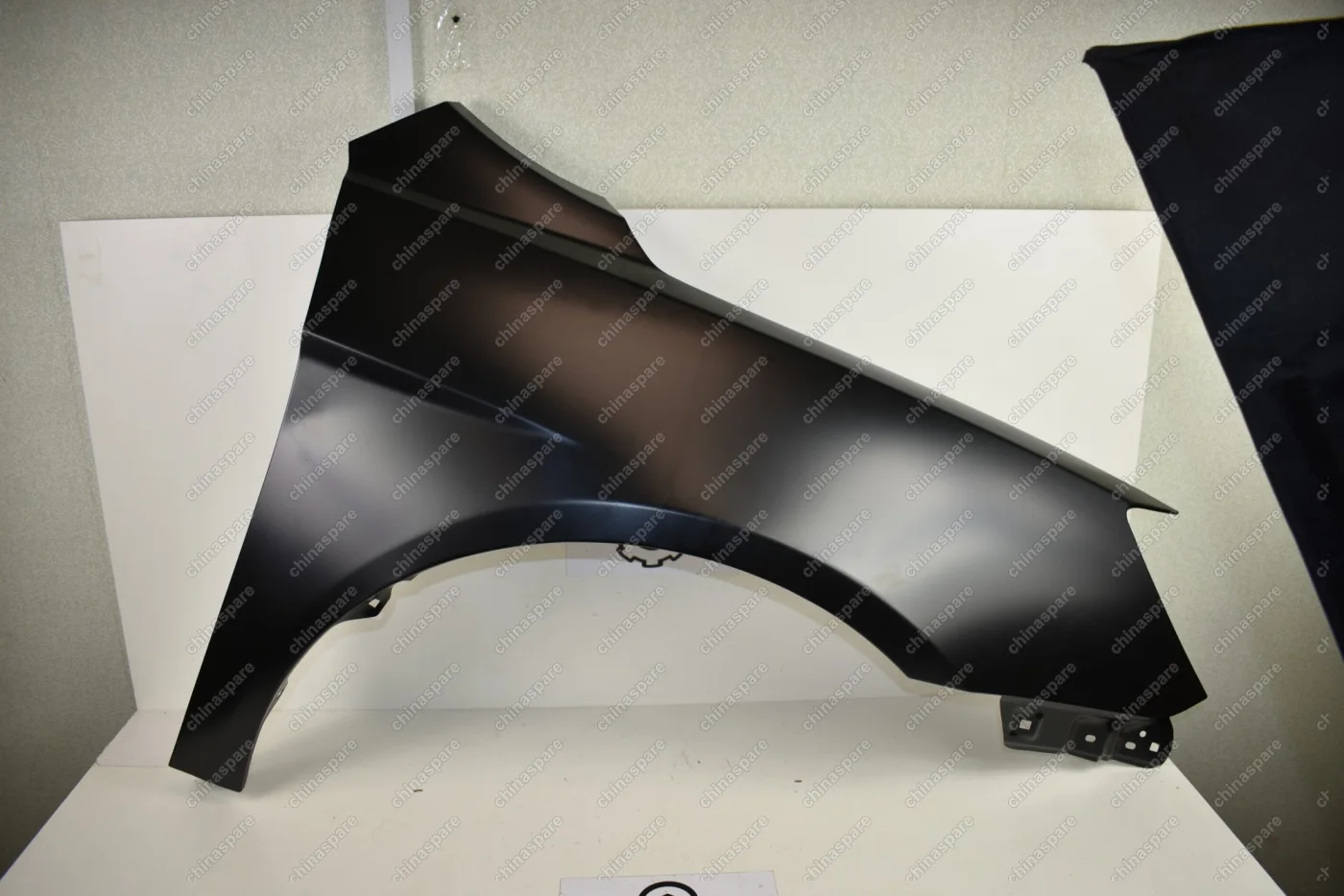 Крыло Переднее Правое Geely Emgrand EC7 New