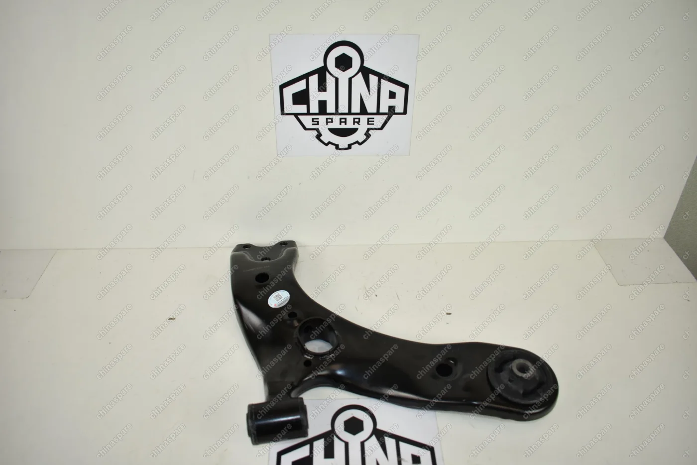 Рычаг передней подвески Правый (Без шаровой опоры) Lifan Cebrium