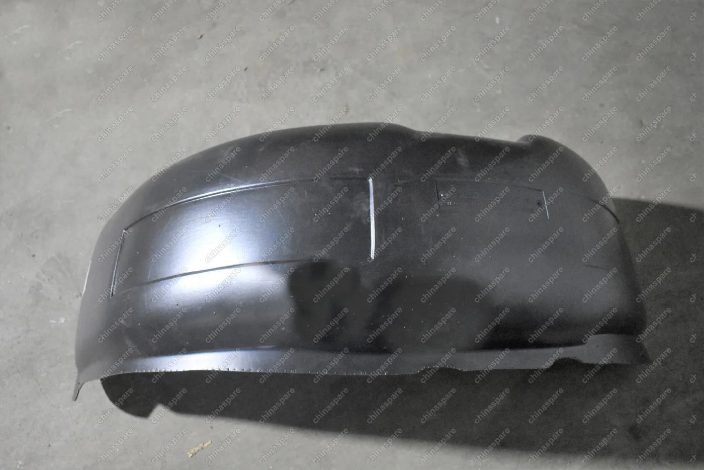 Подкрылок задний левый Mitsubishi Pajero IV 2006-