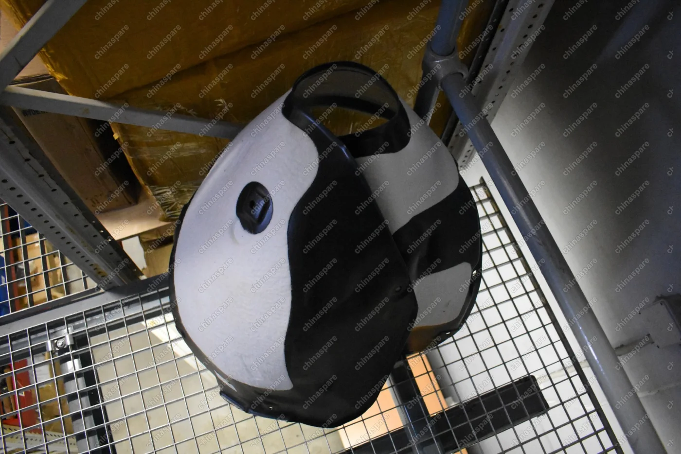 Локер с шумоизоляцией передний правый Haval F7 2019-