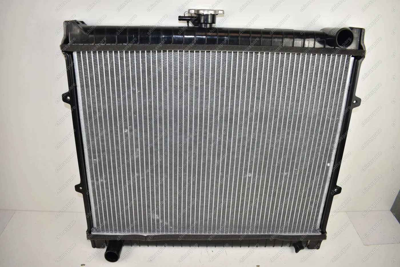 Радиатор охлаждения двигателя ZX Admiral