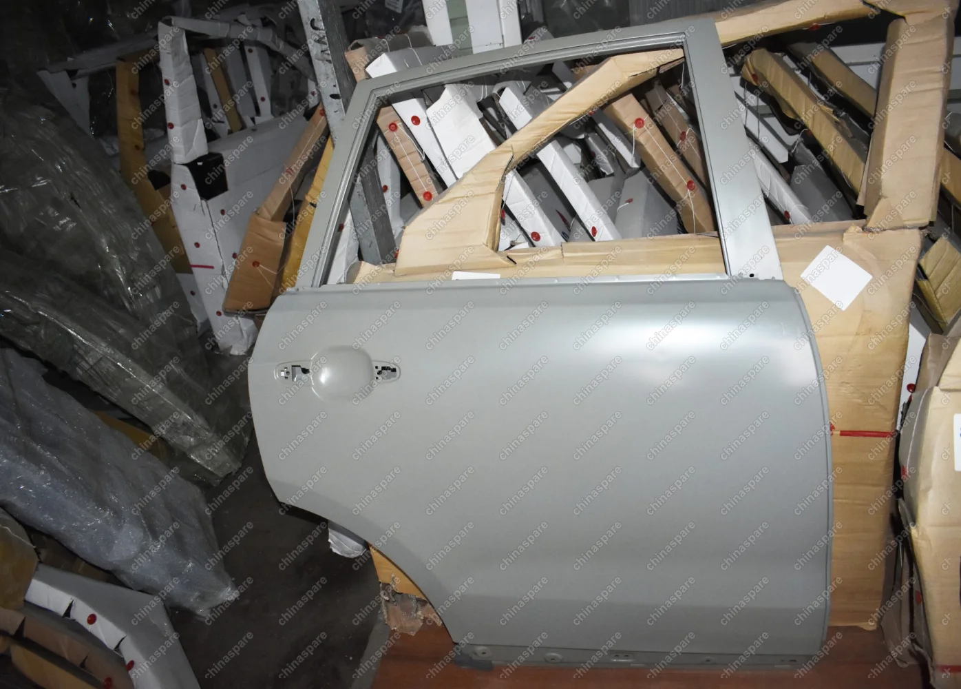 Дверь задняя правая Zotye T600