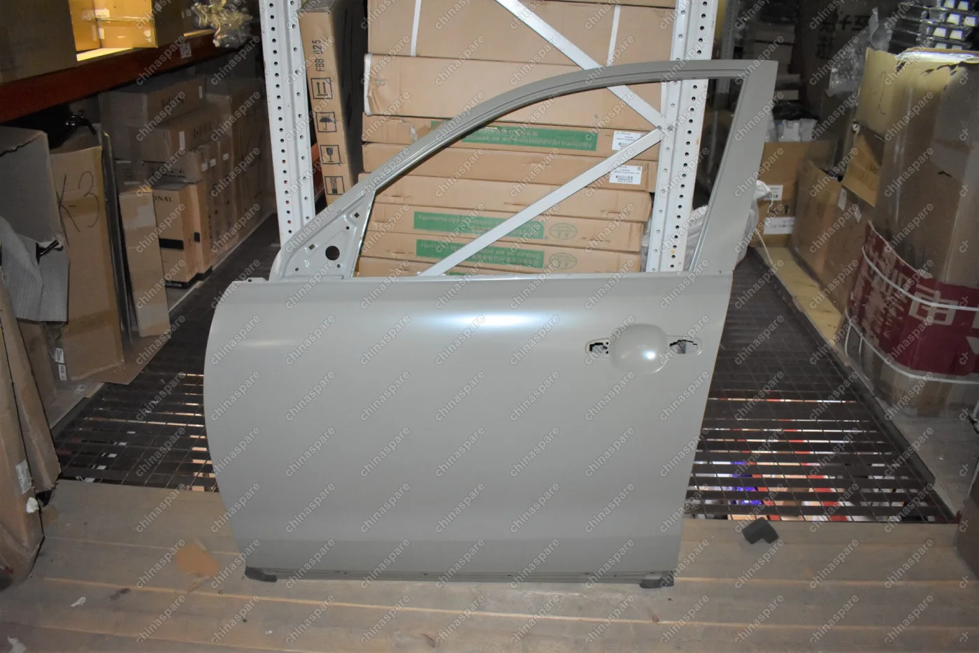 Дверь передняя левая Zotye T600