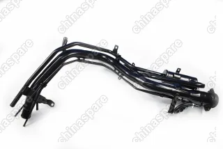 Горловина топливного бака Mitsubishi Outlander USA 2003-2006