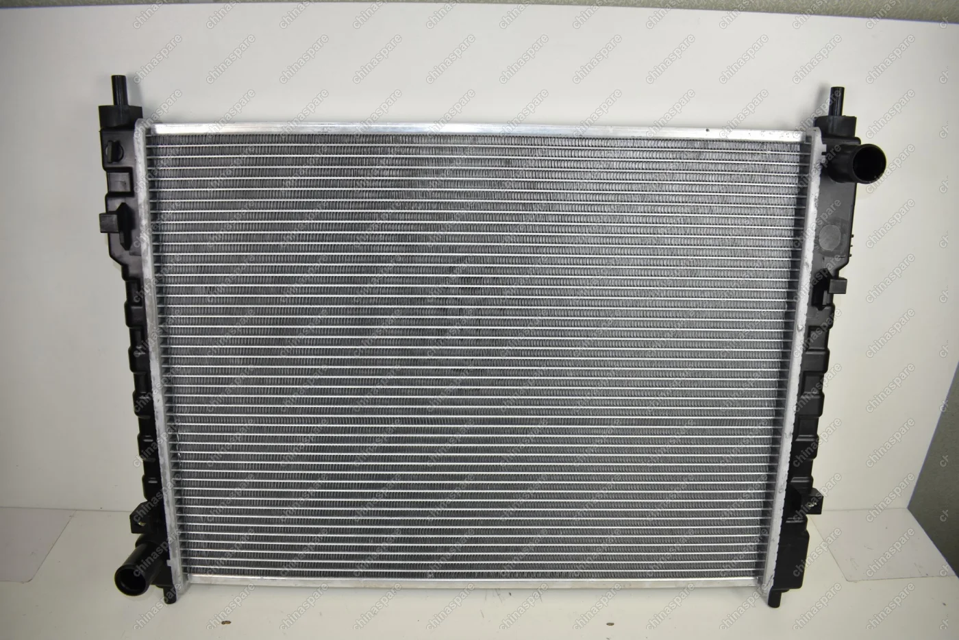 Радиатор охлаждения двигателя (МКПП) Changan CS35