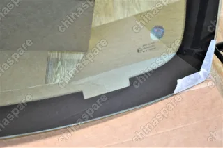 Стекло лобовое Lifan X60