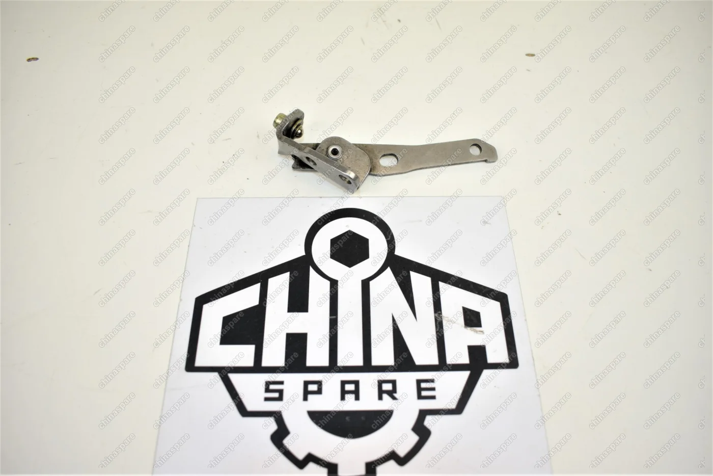 Вилка включения задней передачи Chery Fora (Уценка)