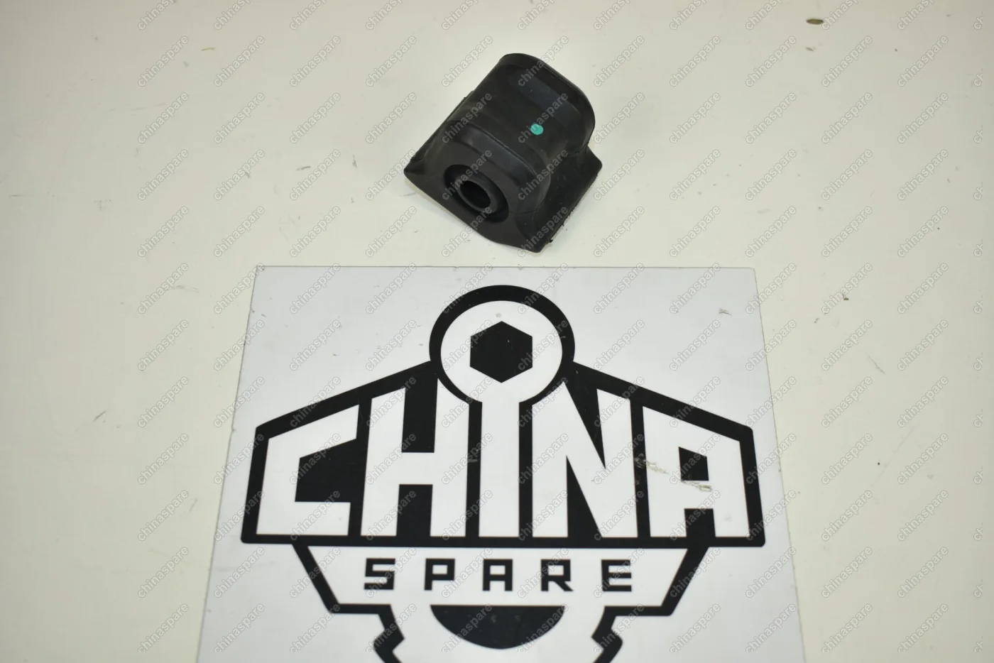 Втулка переднего стабилизатора левая Toyota Auris (E150) 06- Corolla (E180) 13-