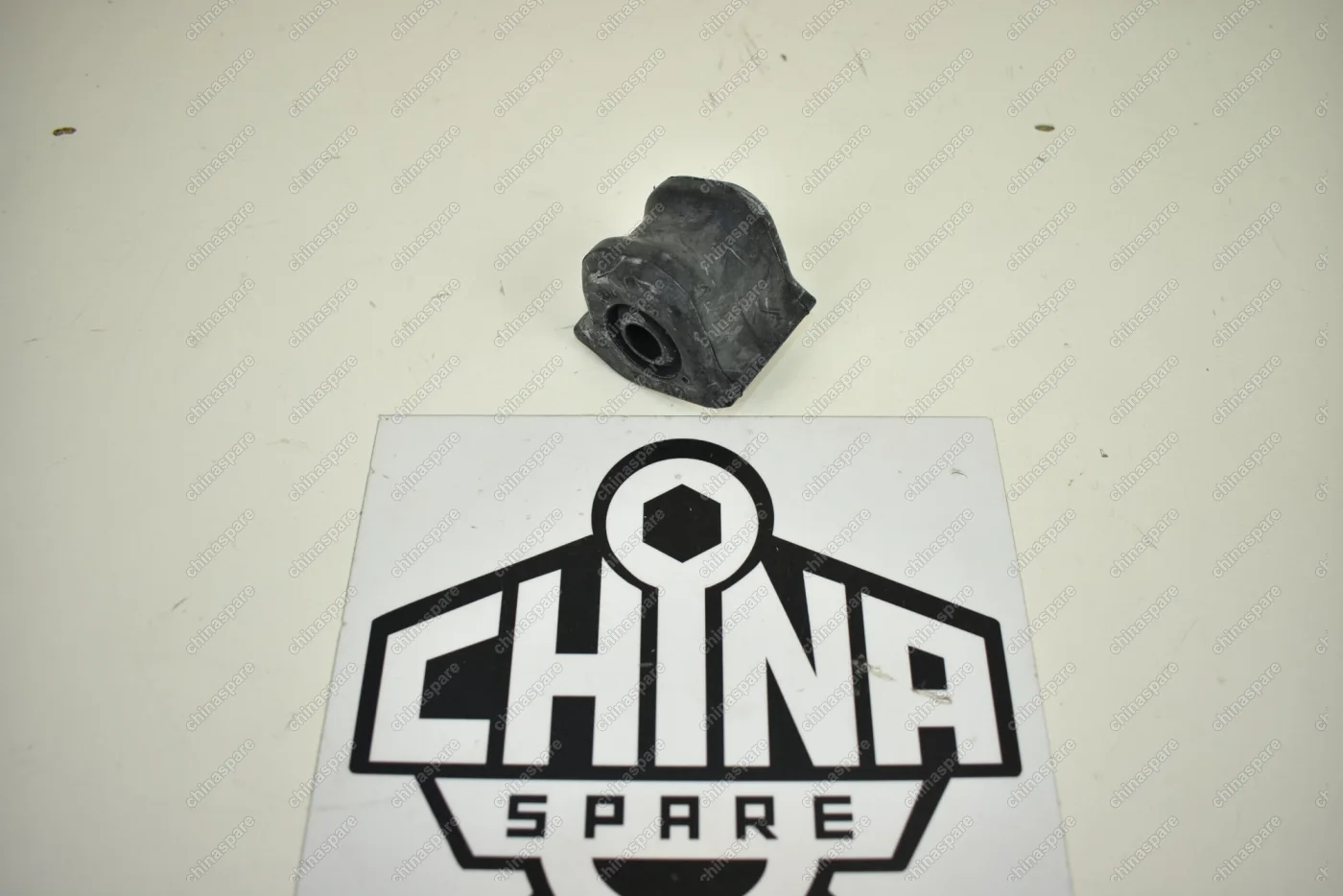 Втулка переднего стабилизатора правая Toyota Auris 07->/Corolla 06->