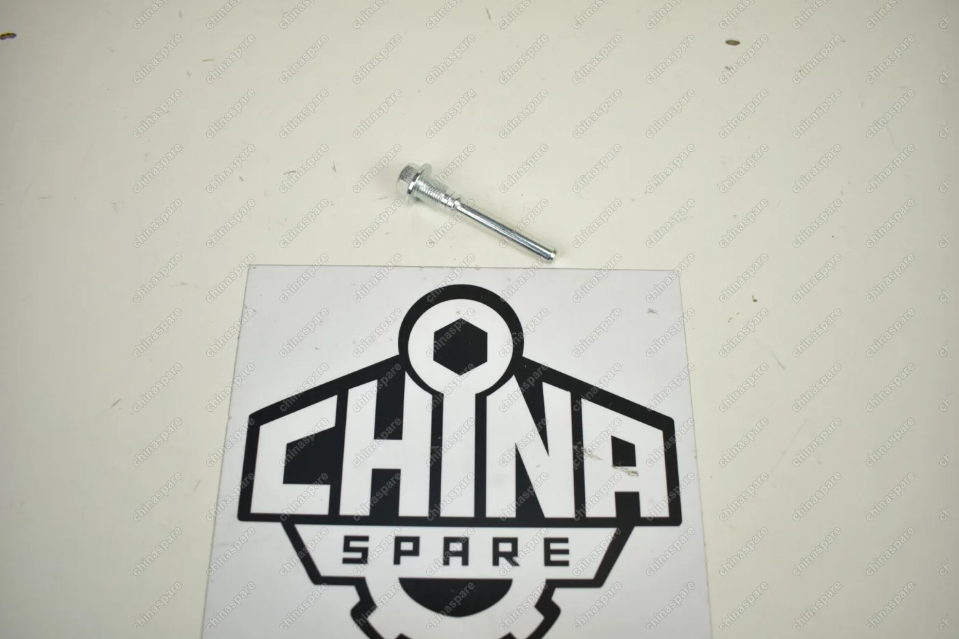 Втулка направляющая заднего суппорта верхняя Nissan Teana J31