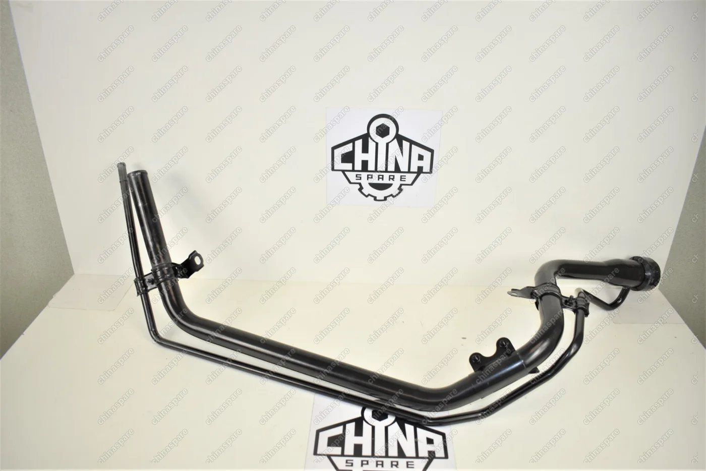 Горловина топливного бака Toyota Land Cruiser Prado 150