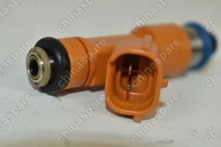 Форсунка топливная Nissan 370Z 08- / Infiniti FX S51 08-