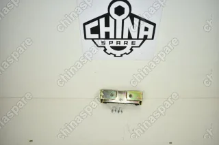 Ответная часть замка багажника Land Rover Range Rover III 2002-2012