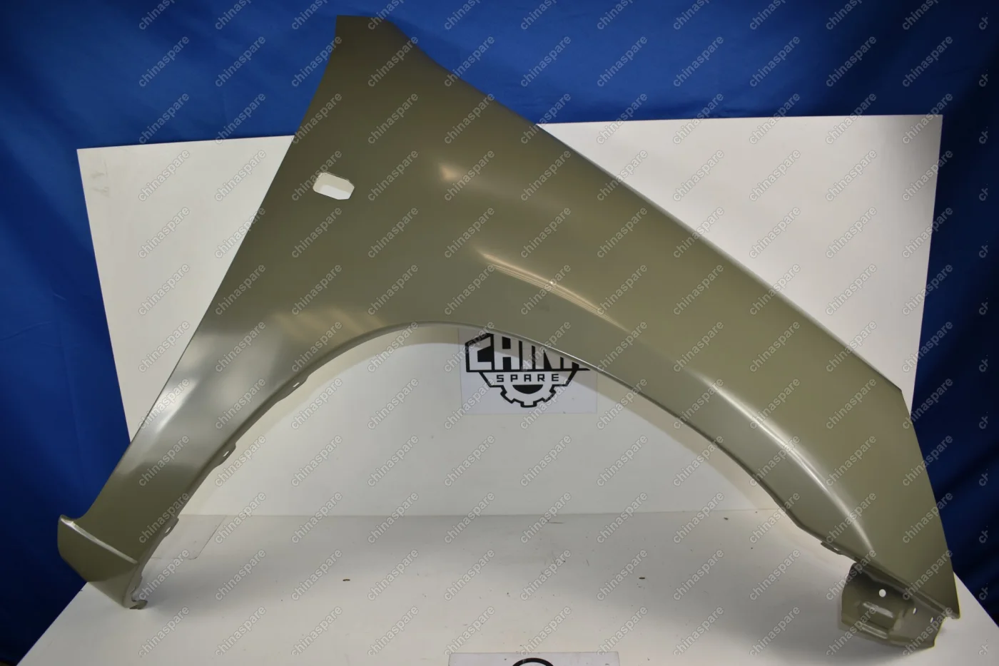 T118403702DY22 Крыло переднее правое Chery Tiggo (Уценка)