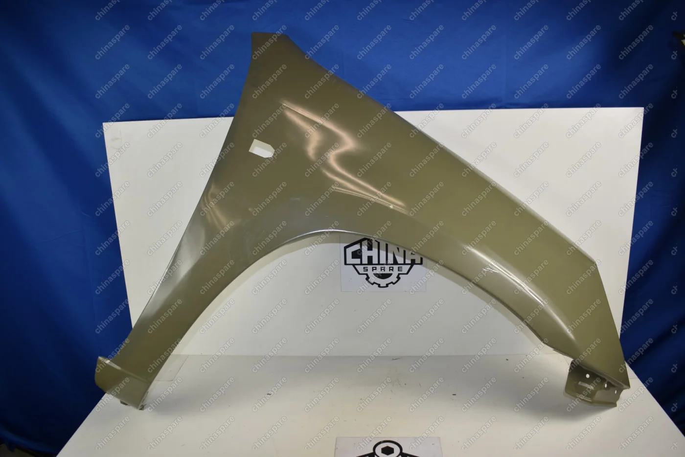 T118403702DY2 Крыло переднее правое Chery Tiggo (Уценка)