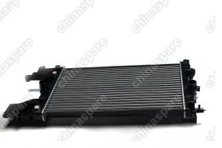 Радиатор охлаждения двигателя основной Chevrolet Cruze 1,6 109 л.с