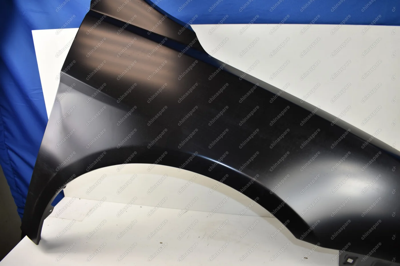 Крыло переднее правое Geely Emgrand EC7 (Уценка)