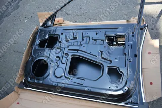 Дверь передняя правая (Старый салон) Great Wall Hover, H3 (Уценка)