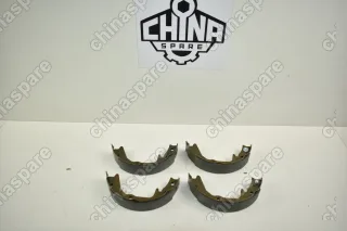 Колодки тормозные задние барабанные (стояночного тормоза) Zekkert Mitsubishi Lancer 9 / Outlander 03-